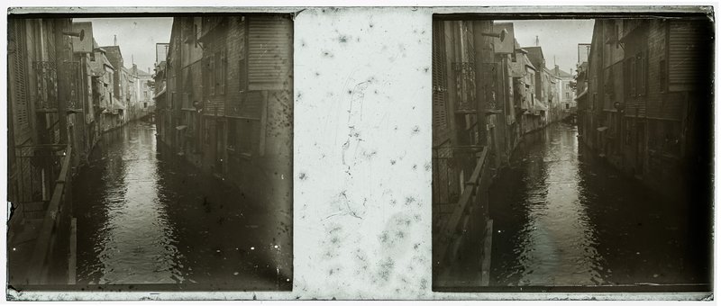 France-Pont-Audemer - La risle  - rue Thiers — France-Pont-Audemer