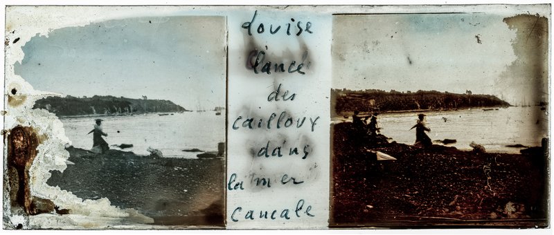 Louise lance des cailloux dans la mer Cancale — France-Cancale -