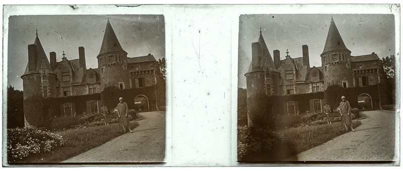 France-Lys-haut-Layon Chateau Coudray-Montbault — France-Lys-haut-Layon Chateau Coudray-Montbault