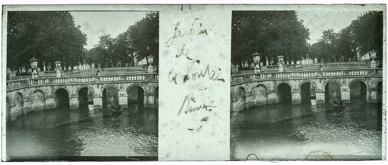 Jardin de la Fontaine - Nimes — France-Nîmes jardin de la Fontaine -