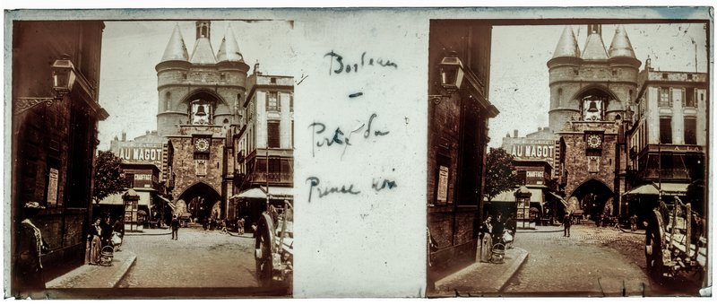 Bordeaux - Porte du Prince roi — France-Bordeaux grosse cloche -