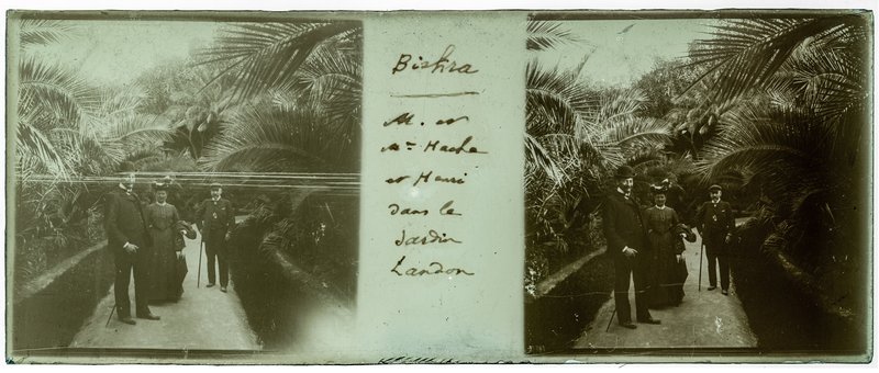 Biskra - M. et Mme Hache et Henri dans le Jardin Landon — Algérie-Biskra Jardin Landon — 1929