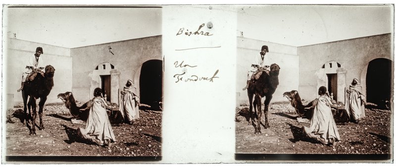Biskra  - Un fondouch — Algérie-Biskra — 1929