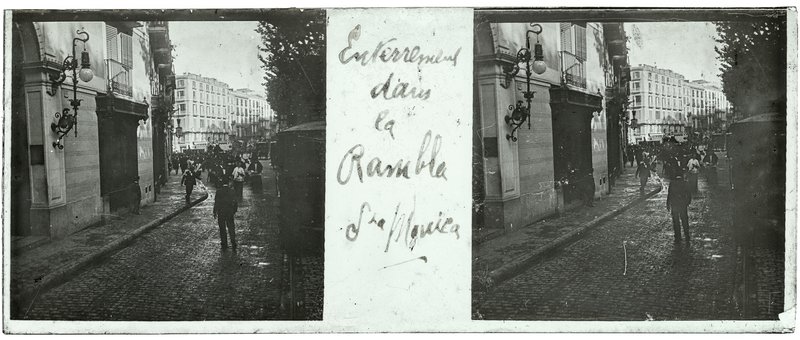 Enterrement dans la Rambla - Santa Monica — Espagne-Barcelone La Rambla -